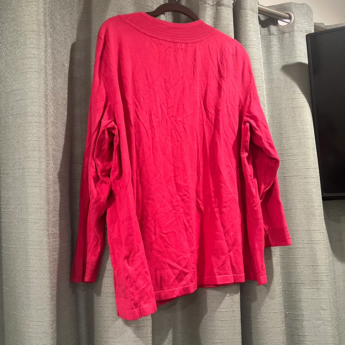 BM Collection Pink Long Sleeve Sweater - photo 2
