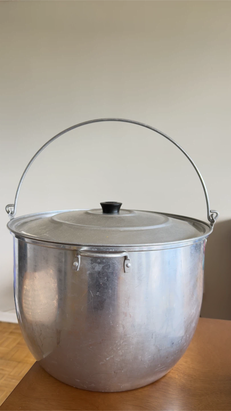 Large Aluminum Stock Pot with Lid - photo 2