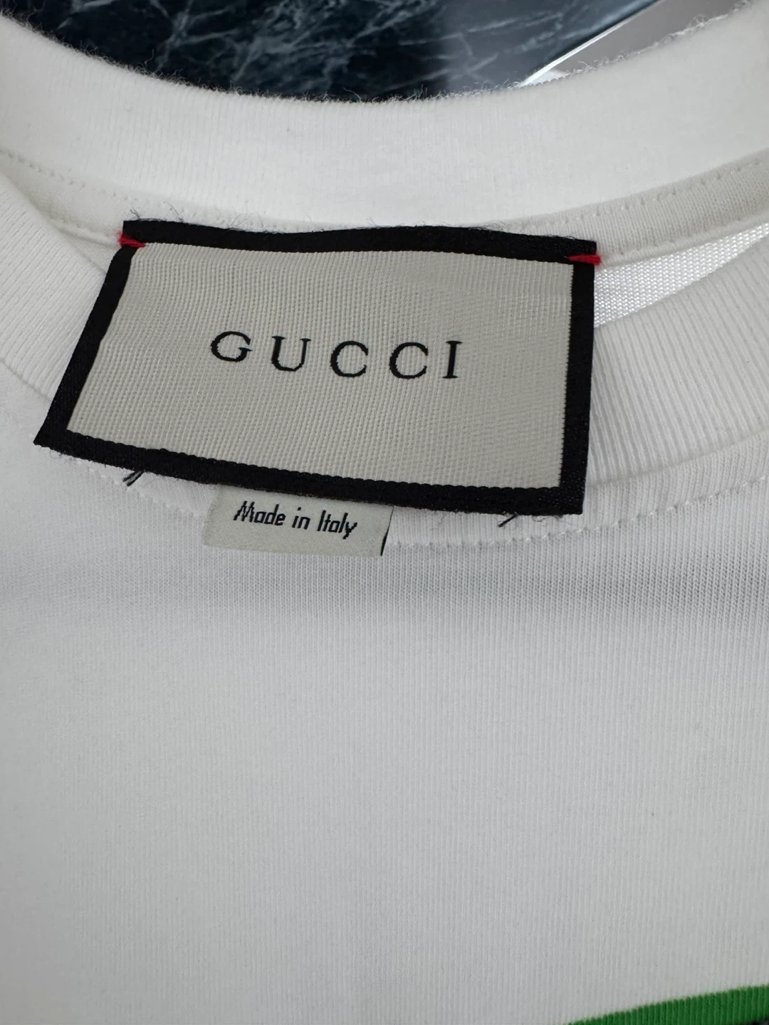 Authentic Gucci Apple Sequin T-shirt White - photo 3
