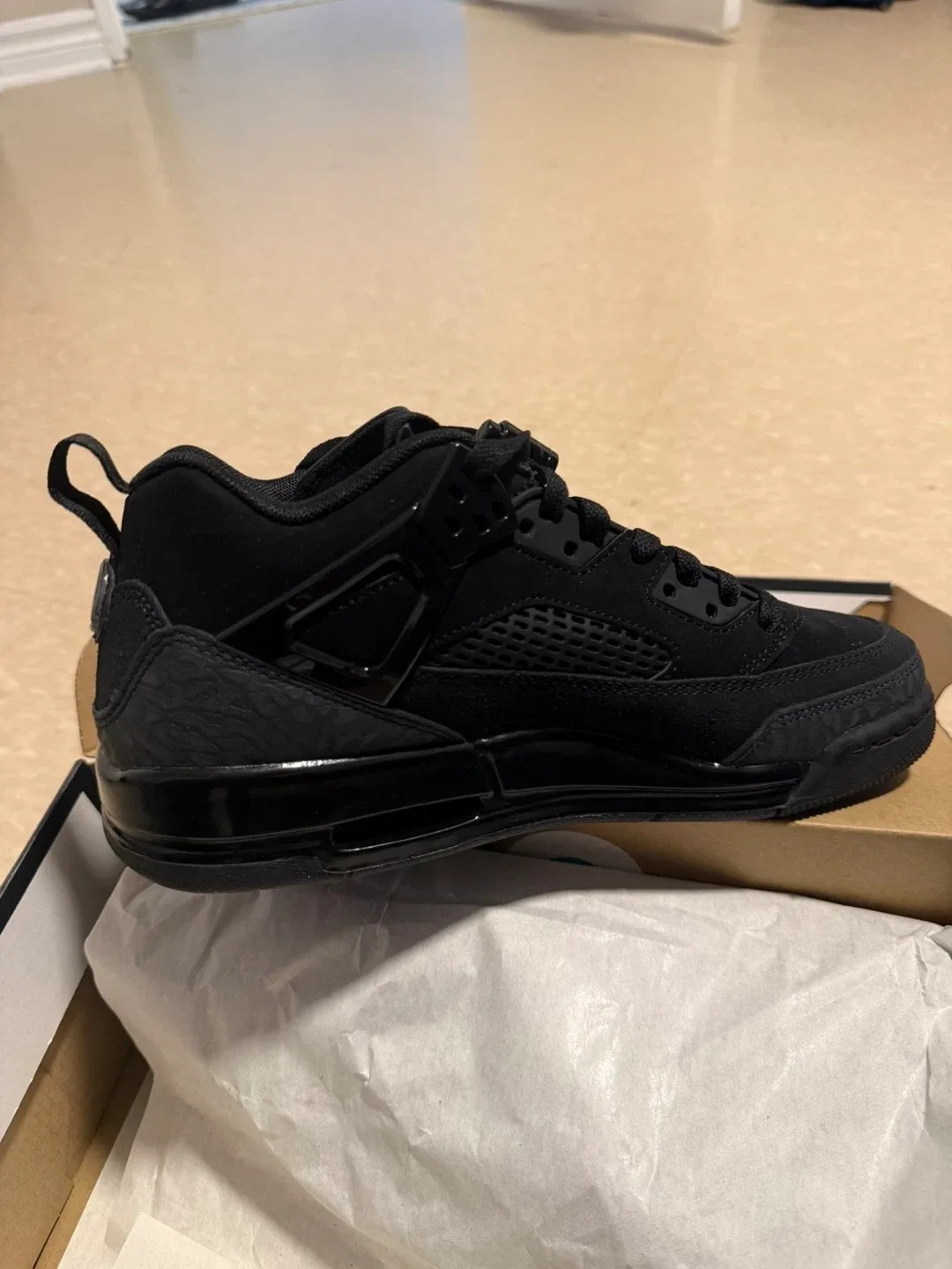 Nike Jordan Spizike Low (GS) - photo 2