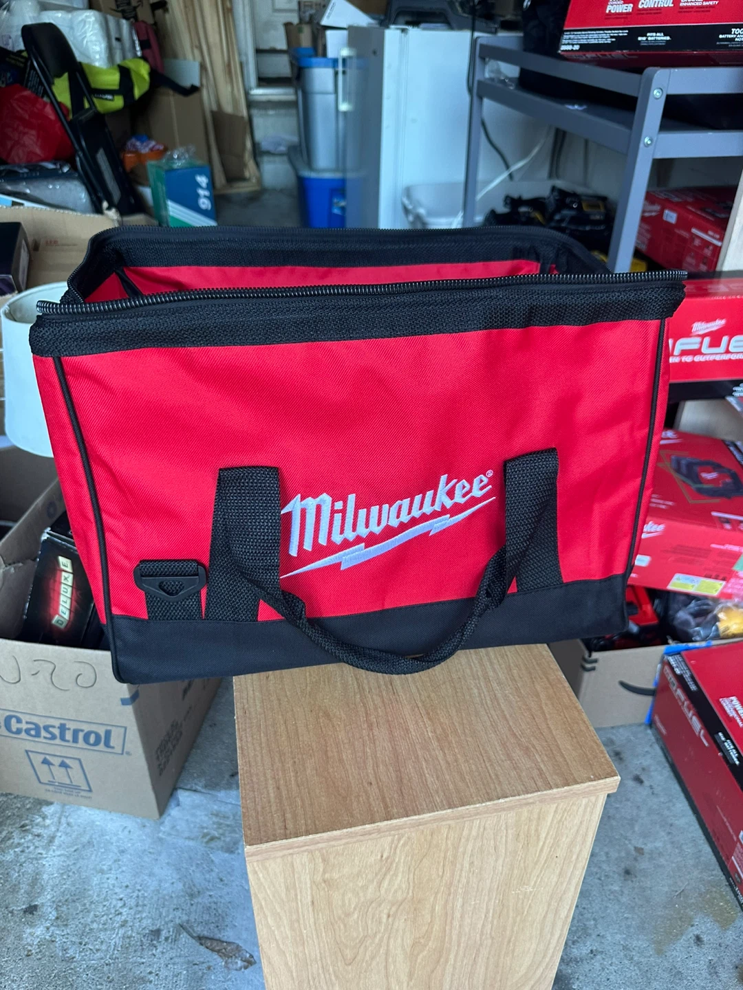 Milwaukee Tool Bag firm price