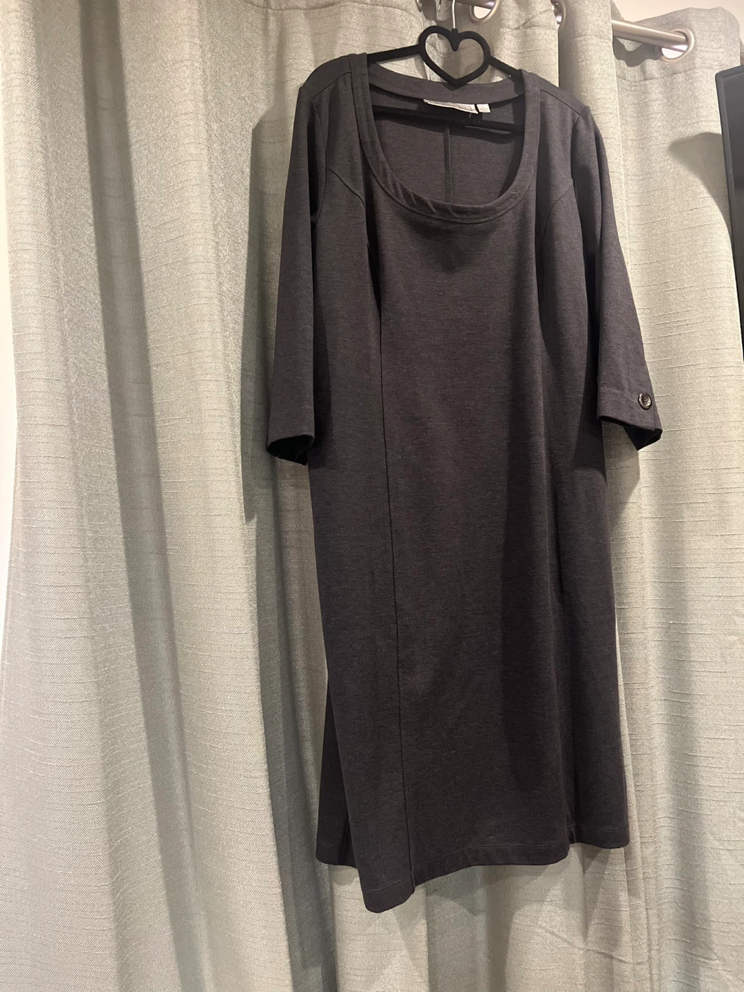 Simontons Says Charcoal Dress
