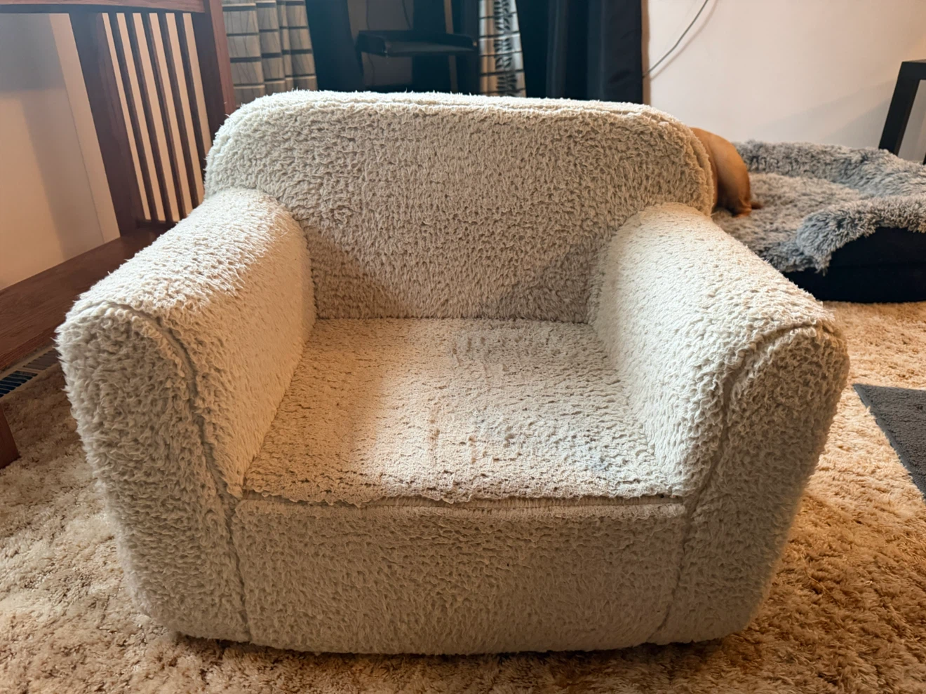 Cream sherpa kids armchair
