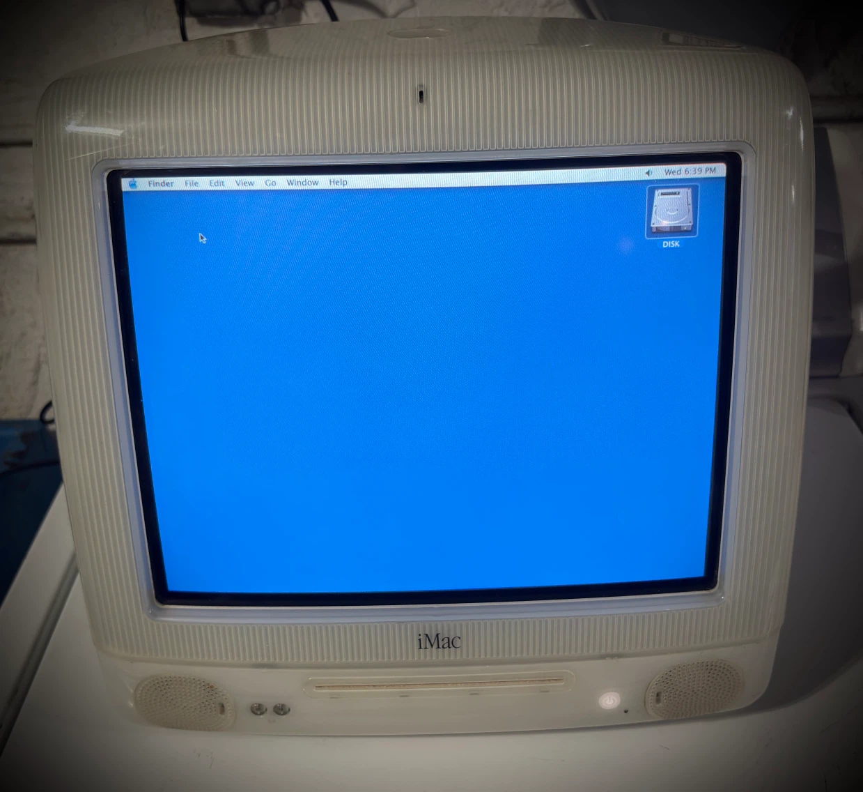 Vintage iMac G3 (Snow White) 500MHz / 128MB / 20GB  / As-Is