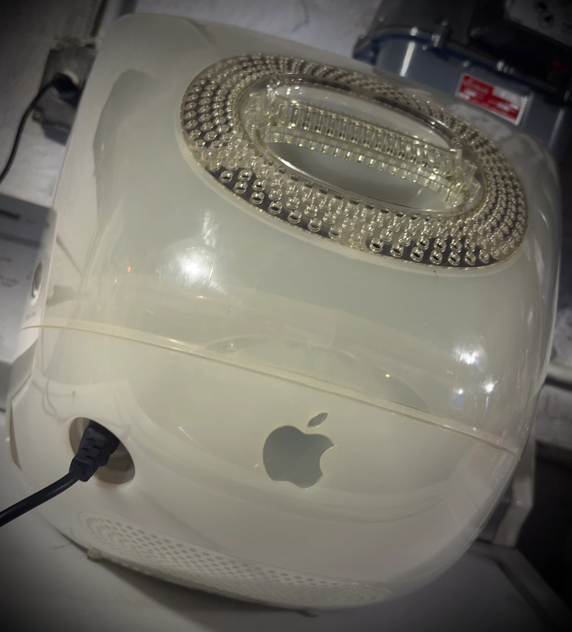 Vintage iMac G3 (Snow White) 500MHz / 128MB / 20GB  / As-Is - photo 5