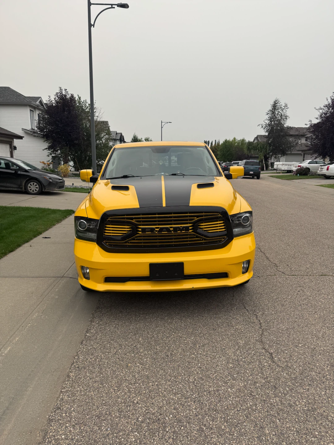 Yellow 2016 Ram 1500 Rumble Bee Edition - photo 3
