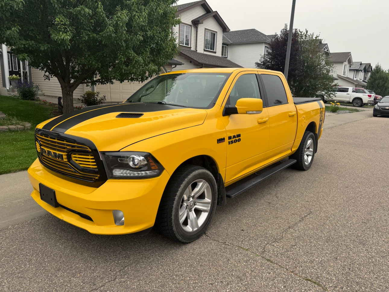 Yellow 2016 Ram 1500 Rumble Bee Edition - photo 4