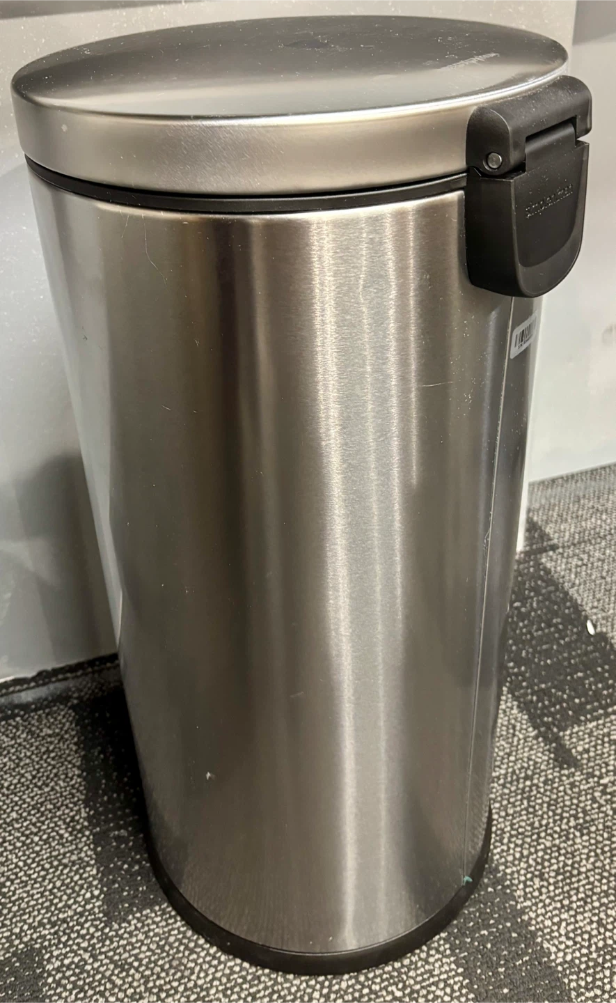 Simplehuman Step Trash Can 8 gal - photo 3