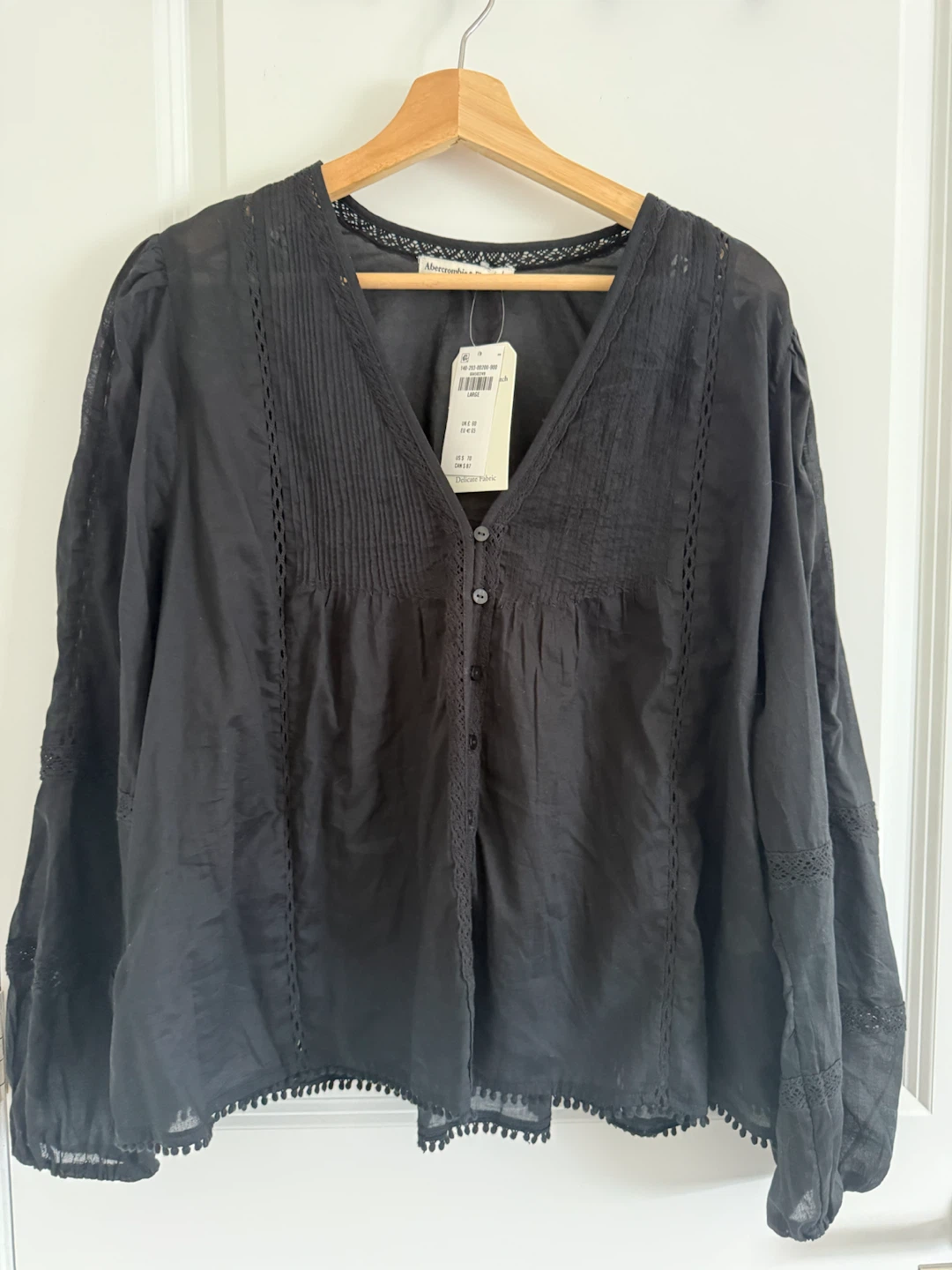 Abercrombie & Fitch Black Long Sleeve Top