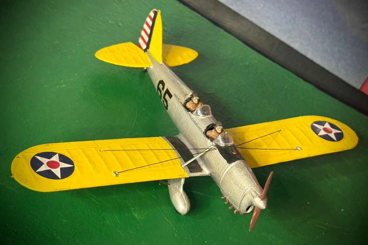 Vintage Built Scale Military Model Airplanes with Display Case - photo 5