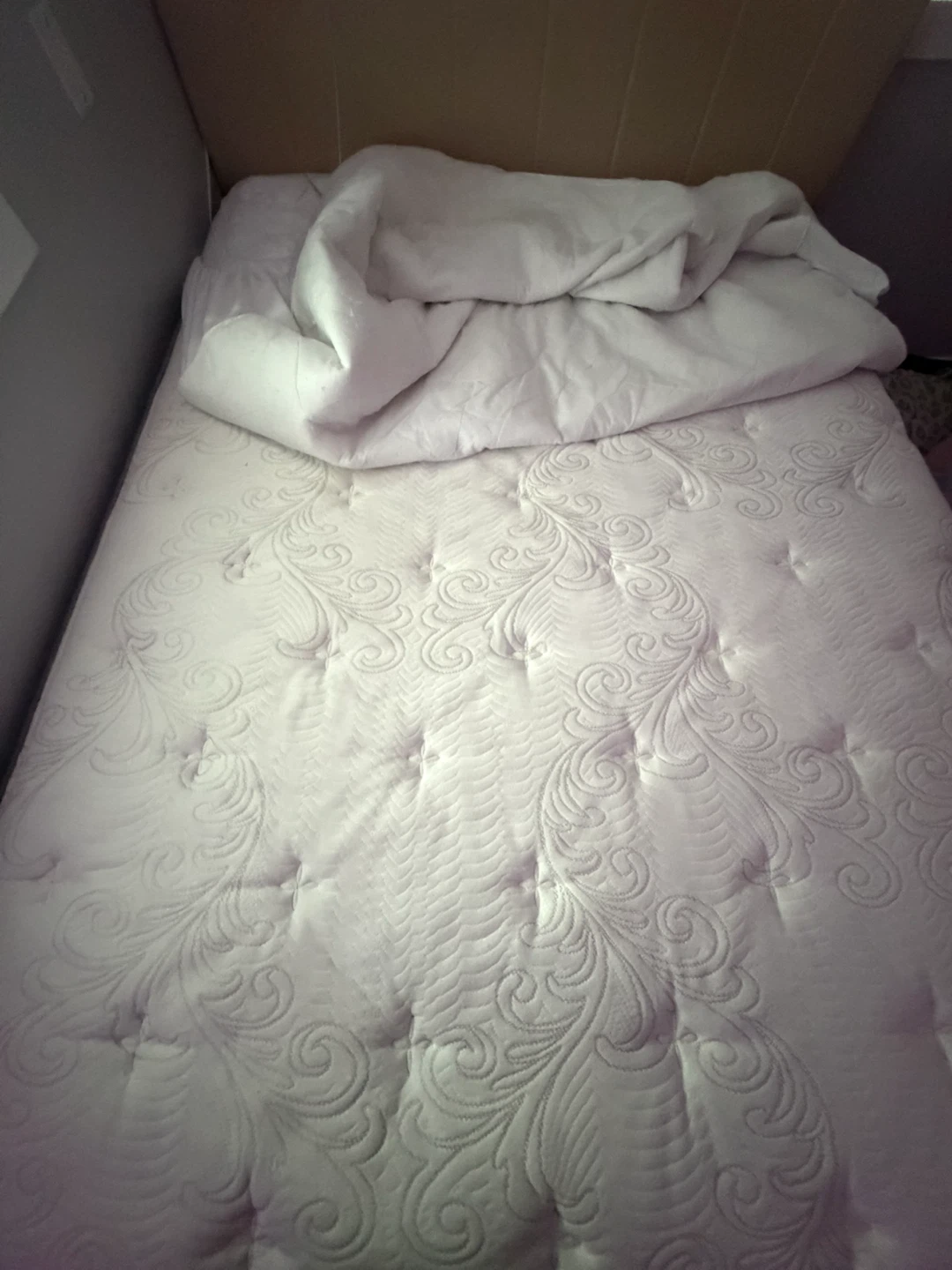 Double Mattress and Headboard - photo 2