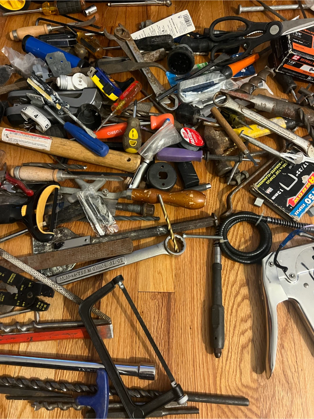 DeWalt Rolling Toolbox with Assorted Hand Tools #2 - photo 3