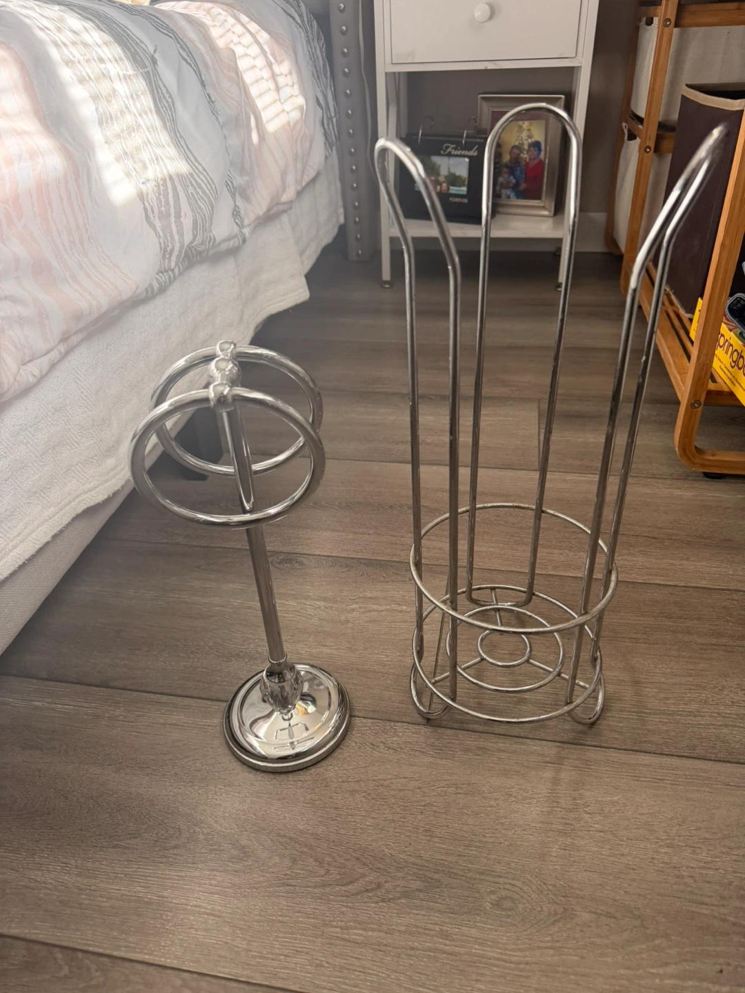 Chrome bathroom accessory set