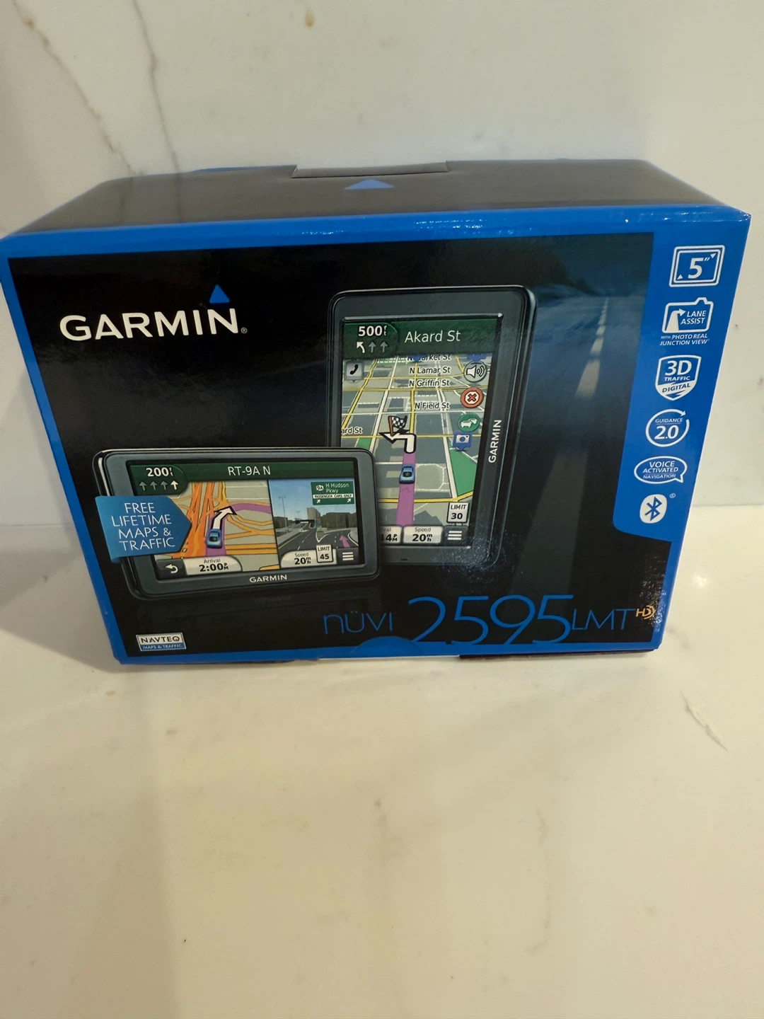 $30 Garmin nuvi 2595LMT GPS Navigator