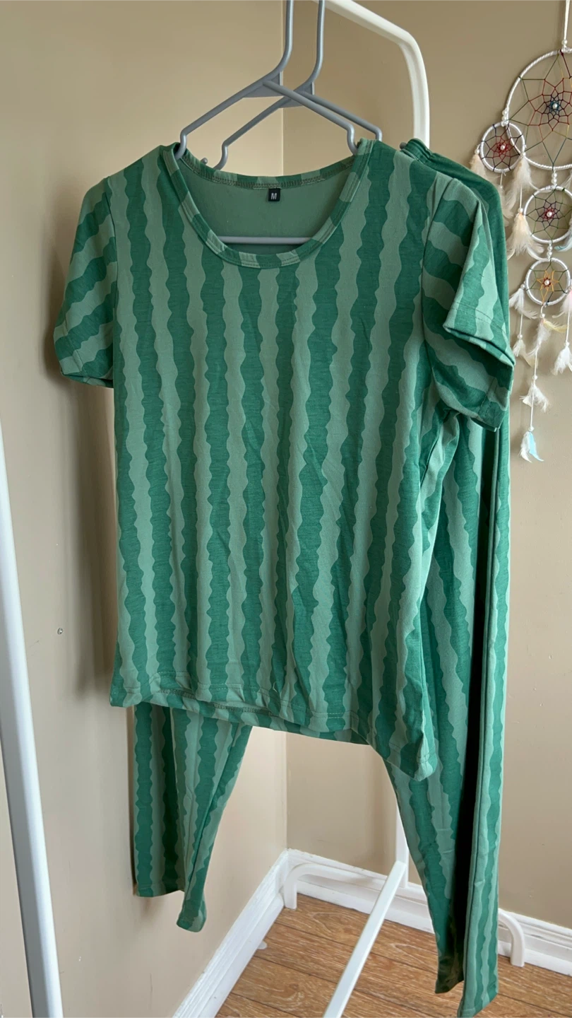 Green patterned pyjama set - photo 2