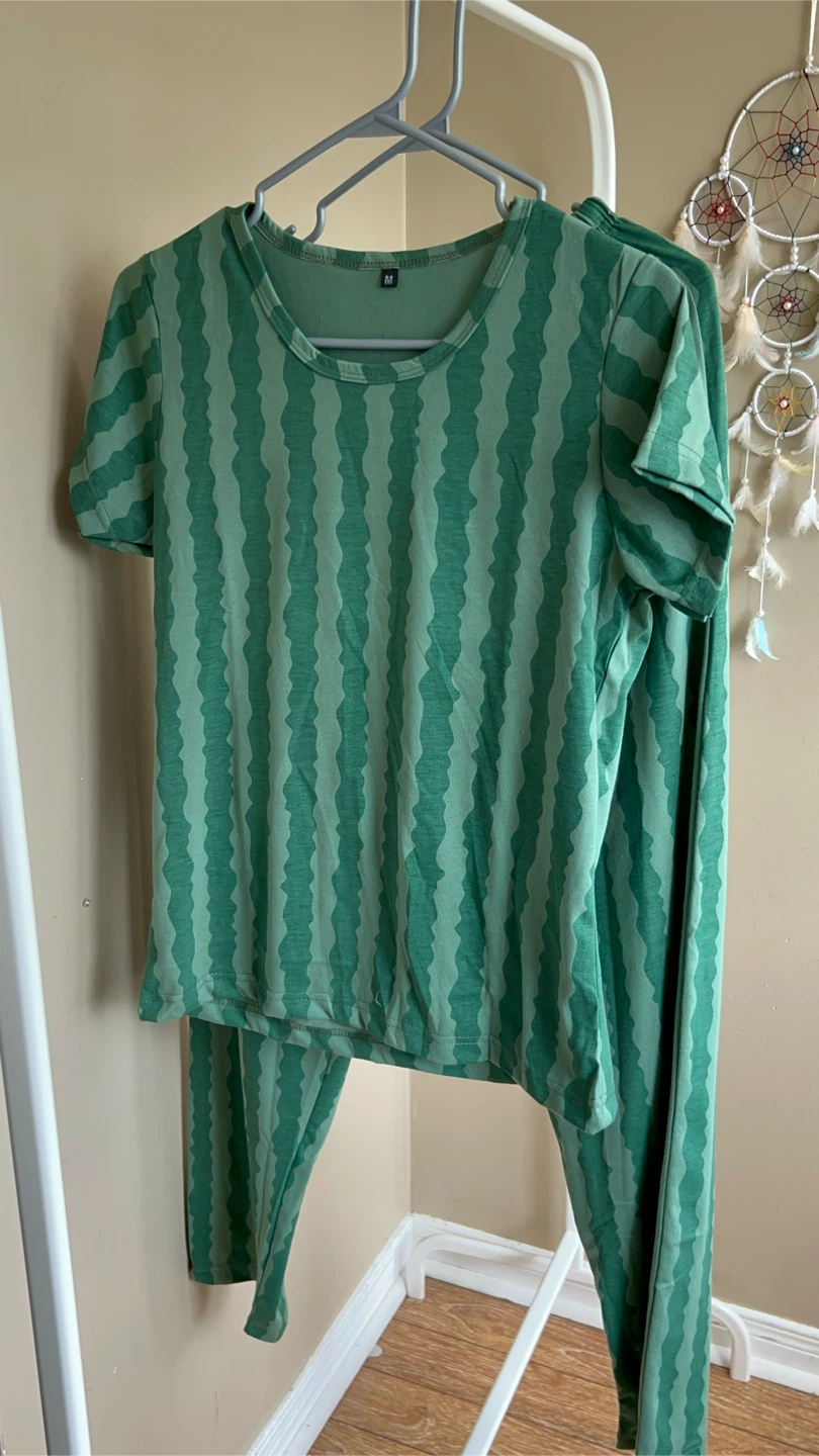 Green patterned pyjama set - photo 3