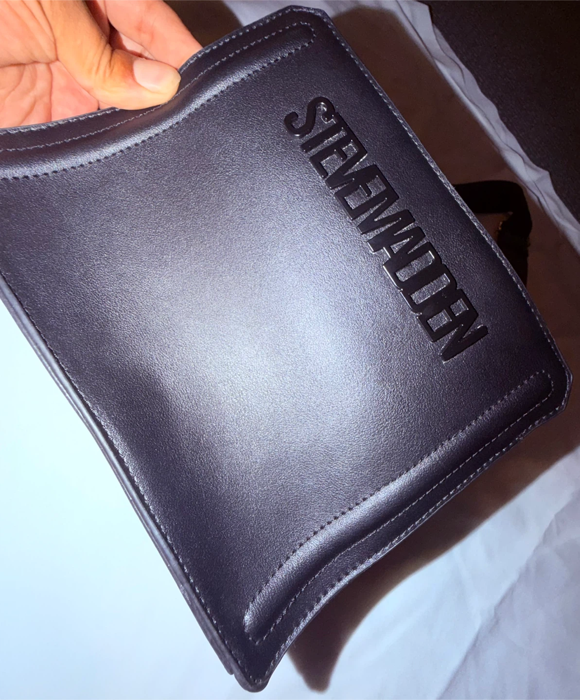 NEW • Black MATTE • STEVE MADDEN Cross Body w Branded Hardware - photo 2