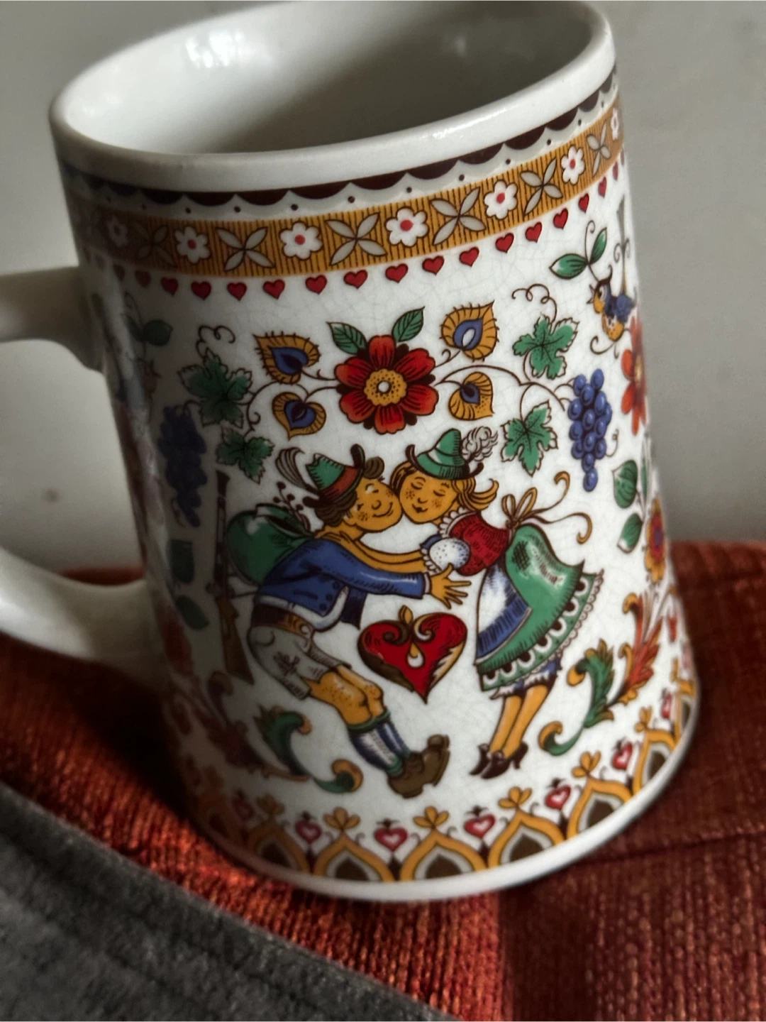 Vintage BMF German Tyrolean Folk Art oversized Mug - photo 3