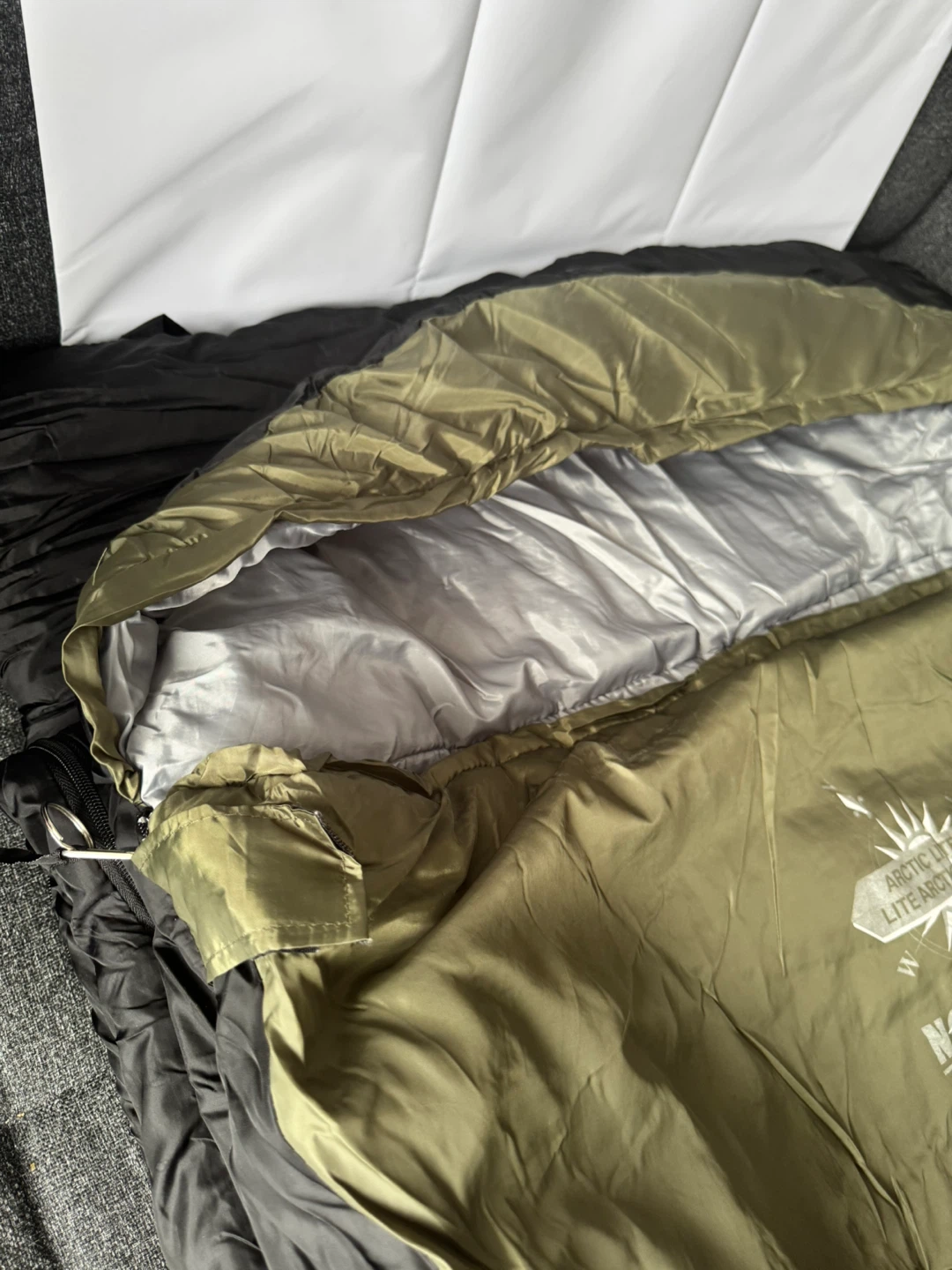 North 49 Arctic Lite 350 Sleeping Bag - photo 2