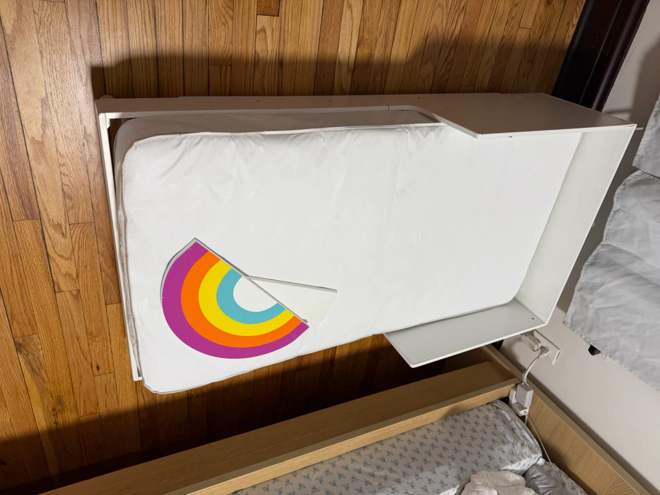 Rainbow Toddler Bed - photo 3