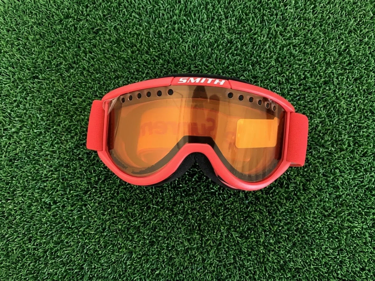 Supreme Smith Cariboo OTG red ski goggles - photo 2