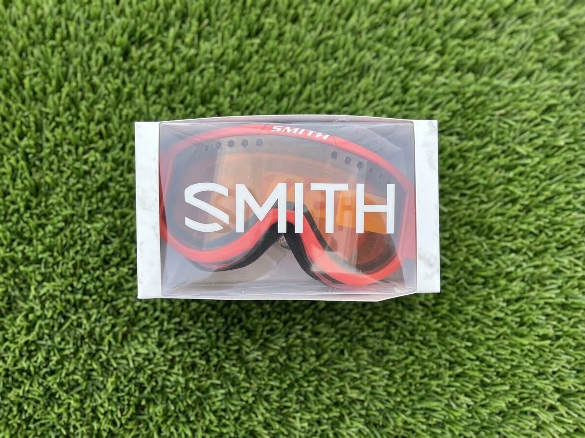 Supreme Smith Cariboo OTG red ski goggles - photo 3