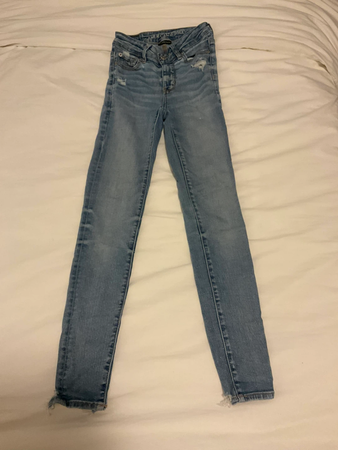 American Eagle Distressed Jeans Size 00
