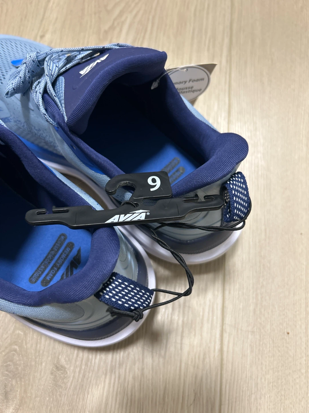 Avia Running Shoes Size 9 - photo 3