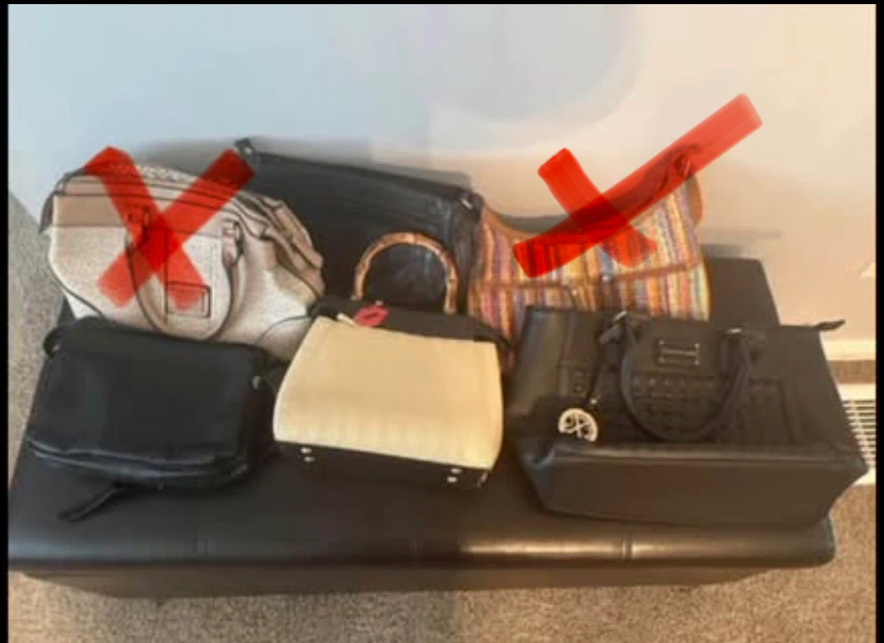 Assorted Women's Handbags - photo 5