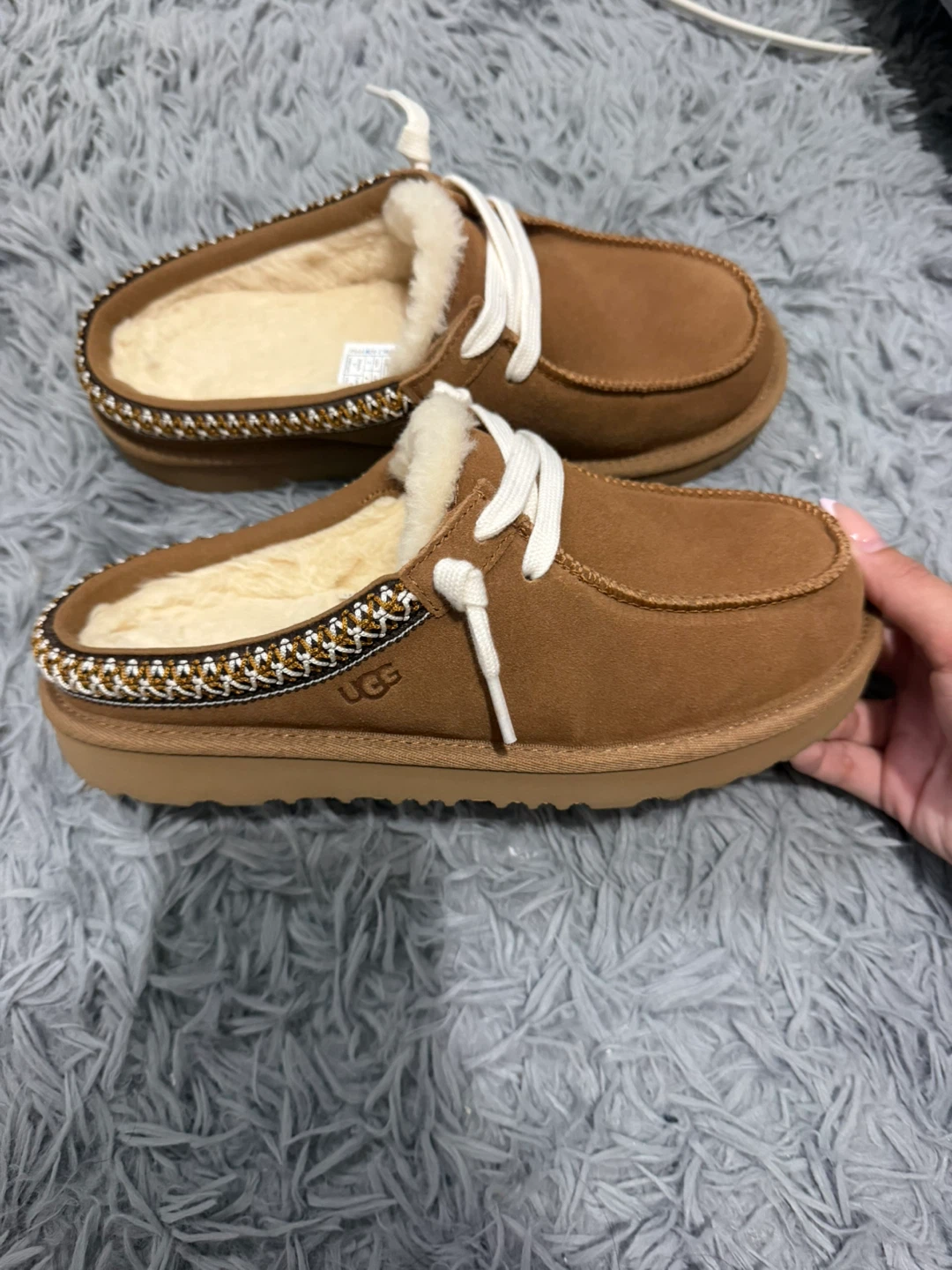 UGG Tasman Slippers 5Y 6.5 Women