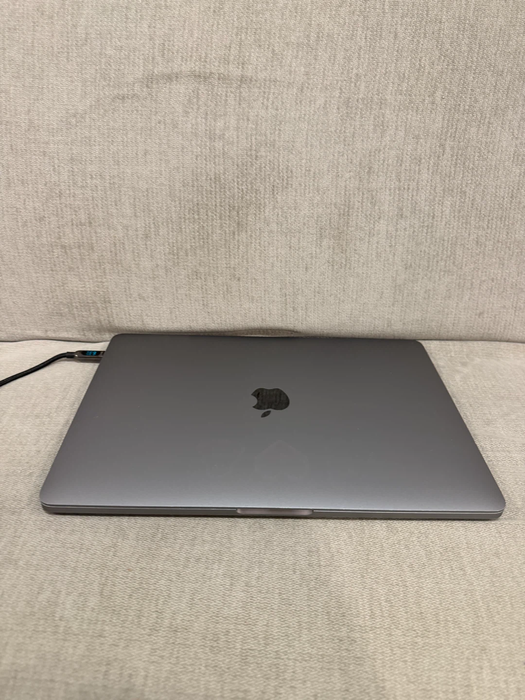 MacBook Pro 13” 2020 Touch Bar 1Tb ssd 16gb ram - photo 2