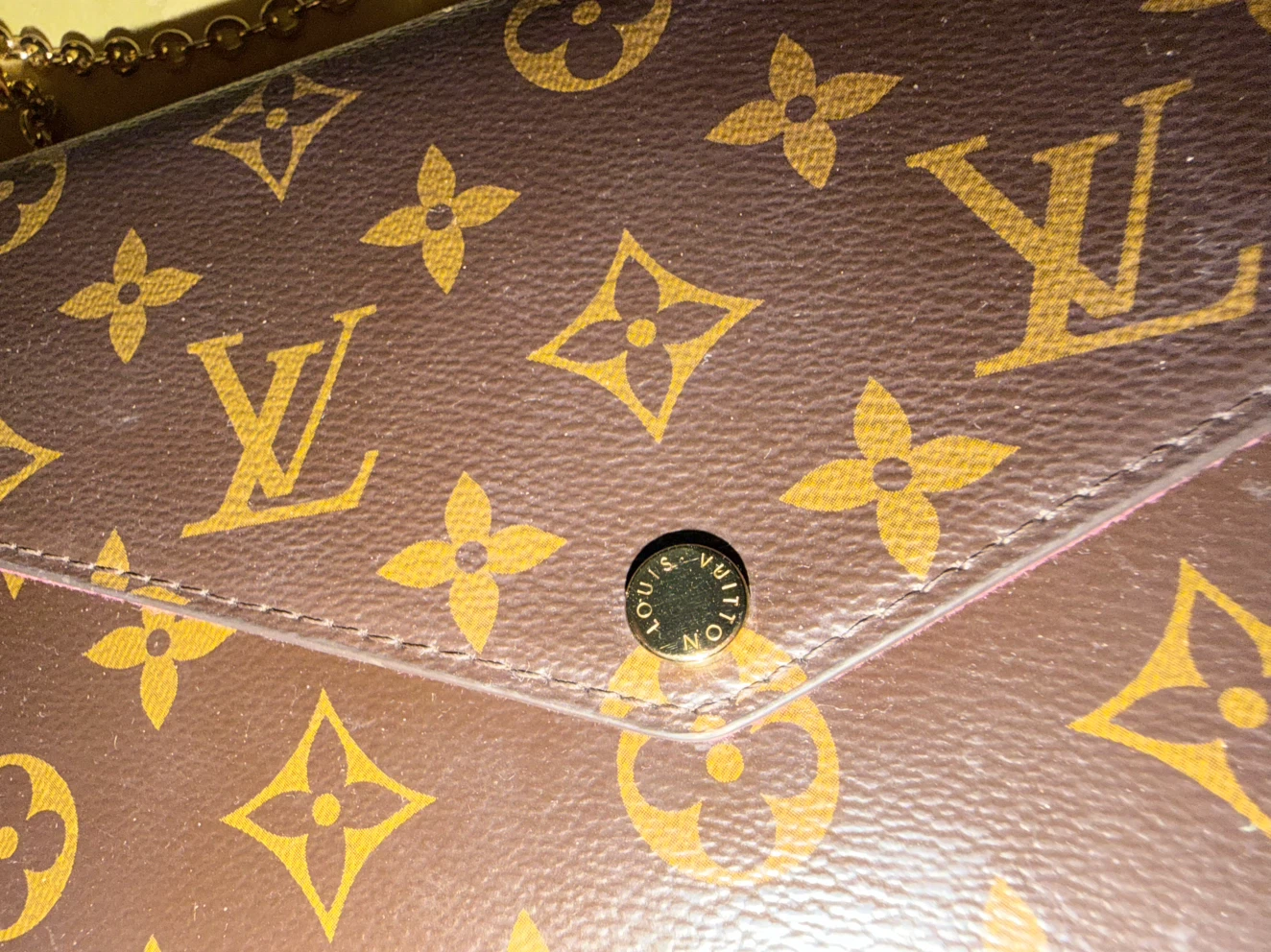 Gently Used • LOUIS VUITTON LV • Shoulder Crossbody Bag - photo 3