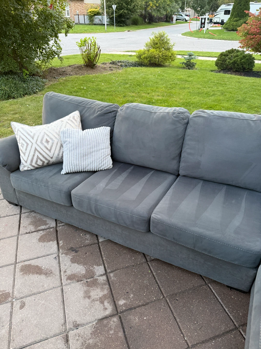 5 Seater Dark Blue Sectional - photo 3