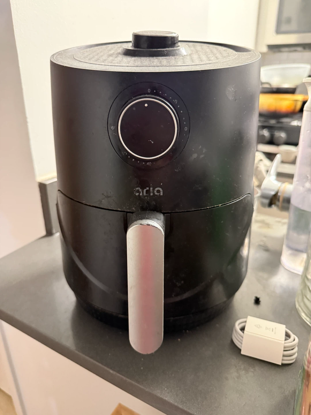Selling an air Aria fryer