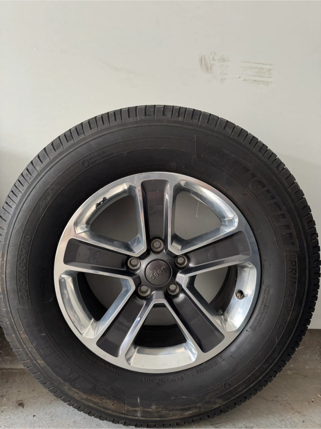 OEM 18" Jeep Sahara Wheel Michelin Tire - Spare / Replacement