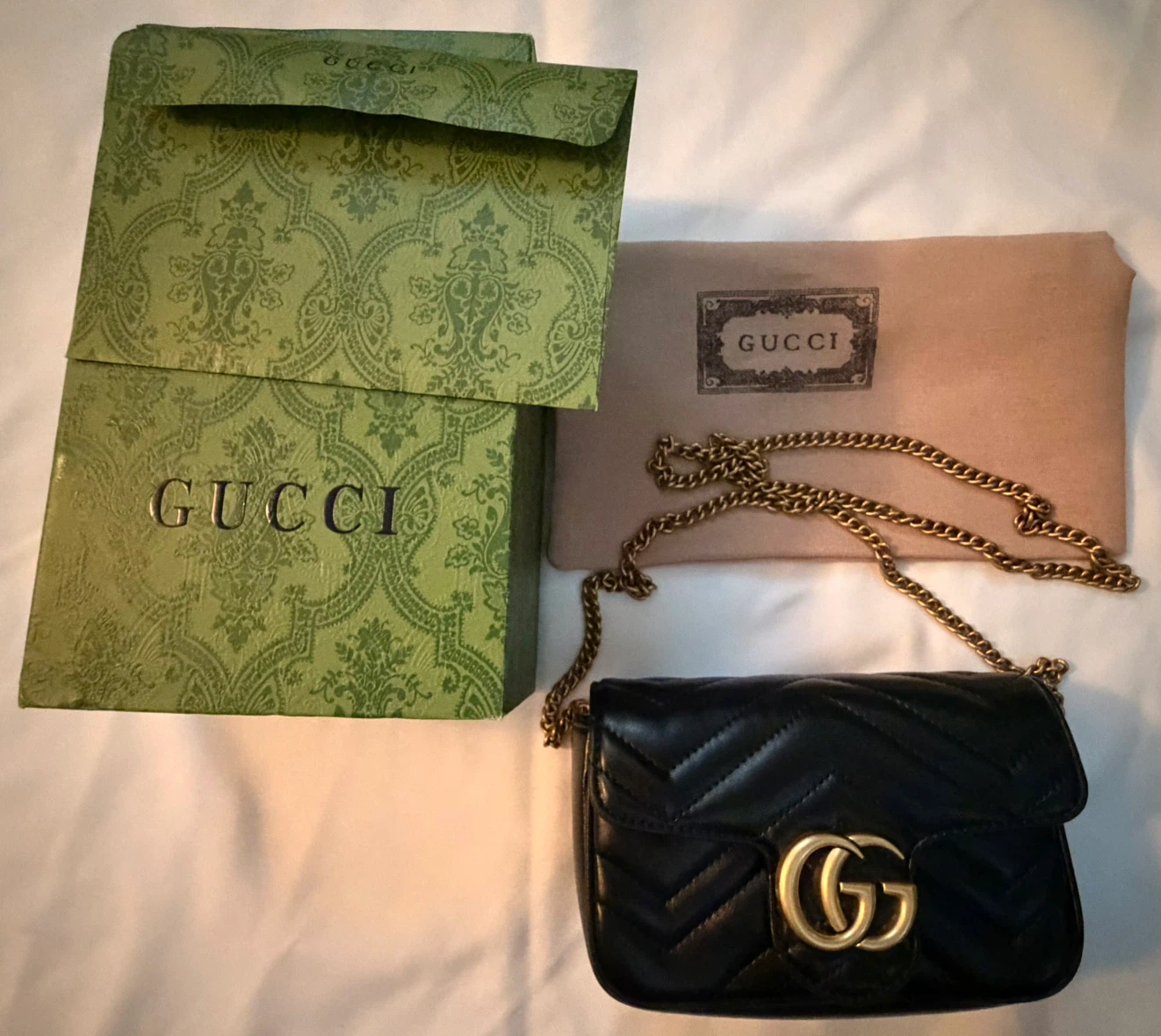 Gorgeous Condition • GUCCI Shoulder Crossbody Bag