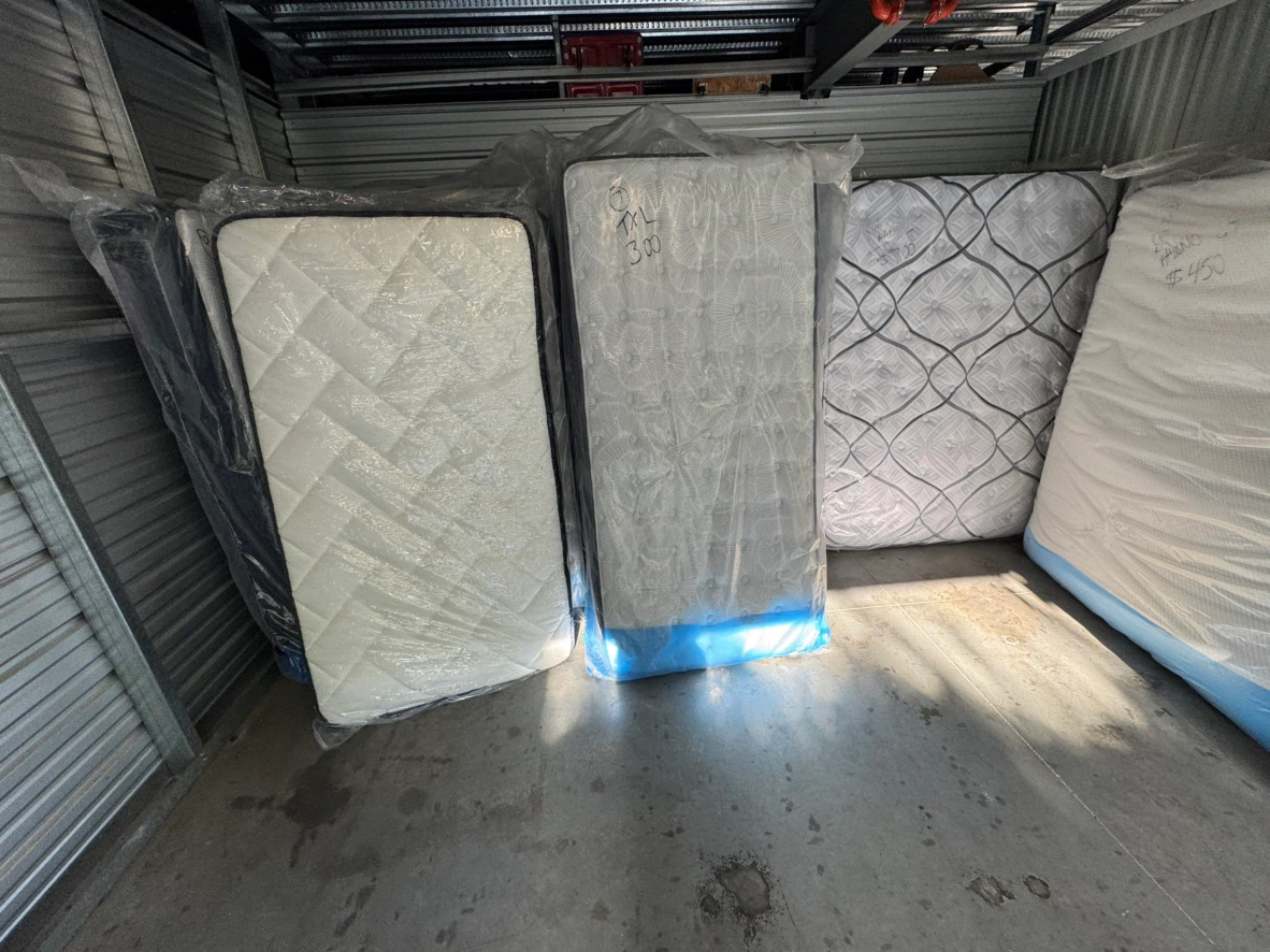 Top name brand queen size mattresses