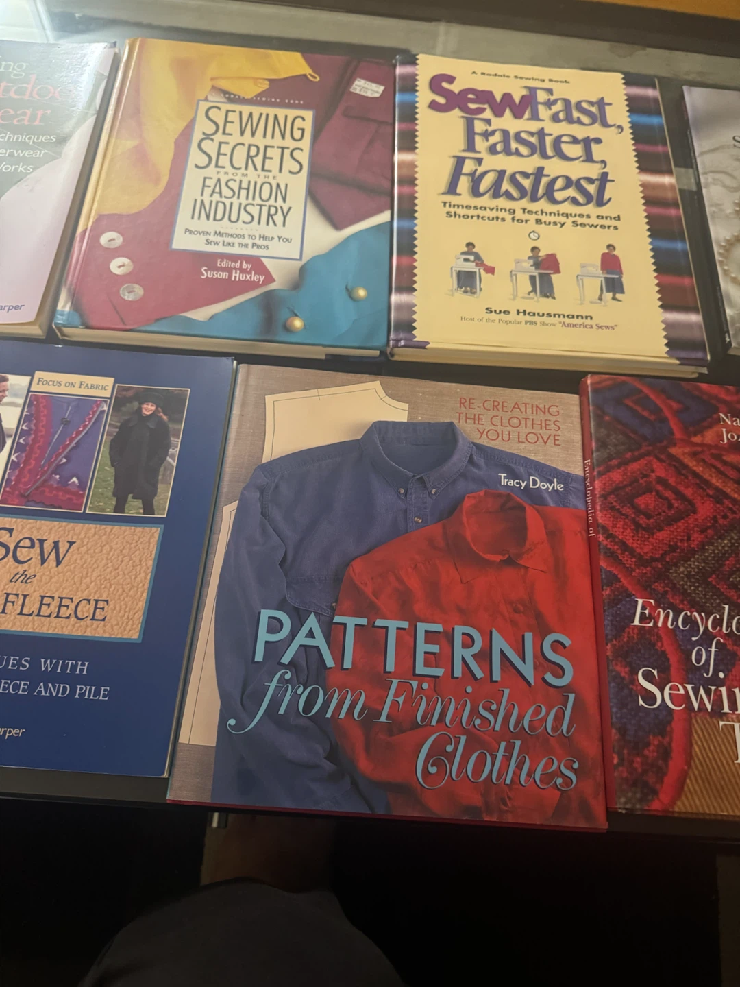Lot of 11 Sewing and Fashion Technique Books - photo 3