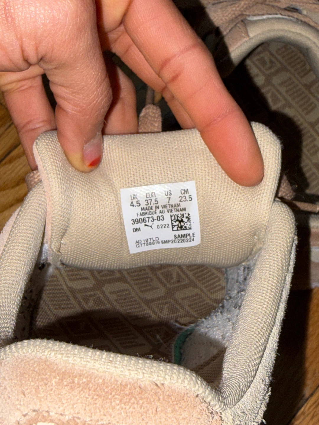 Puma Suede Sneakers Women's Size 7 - photo 4
