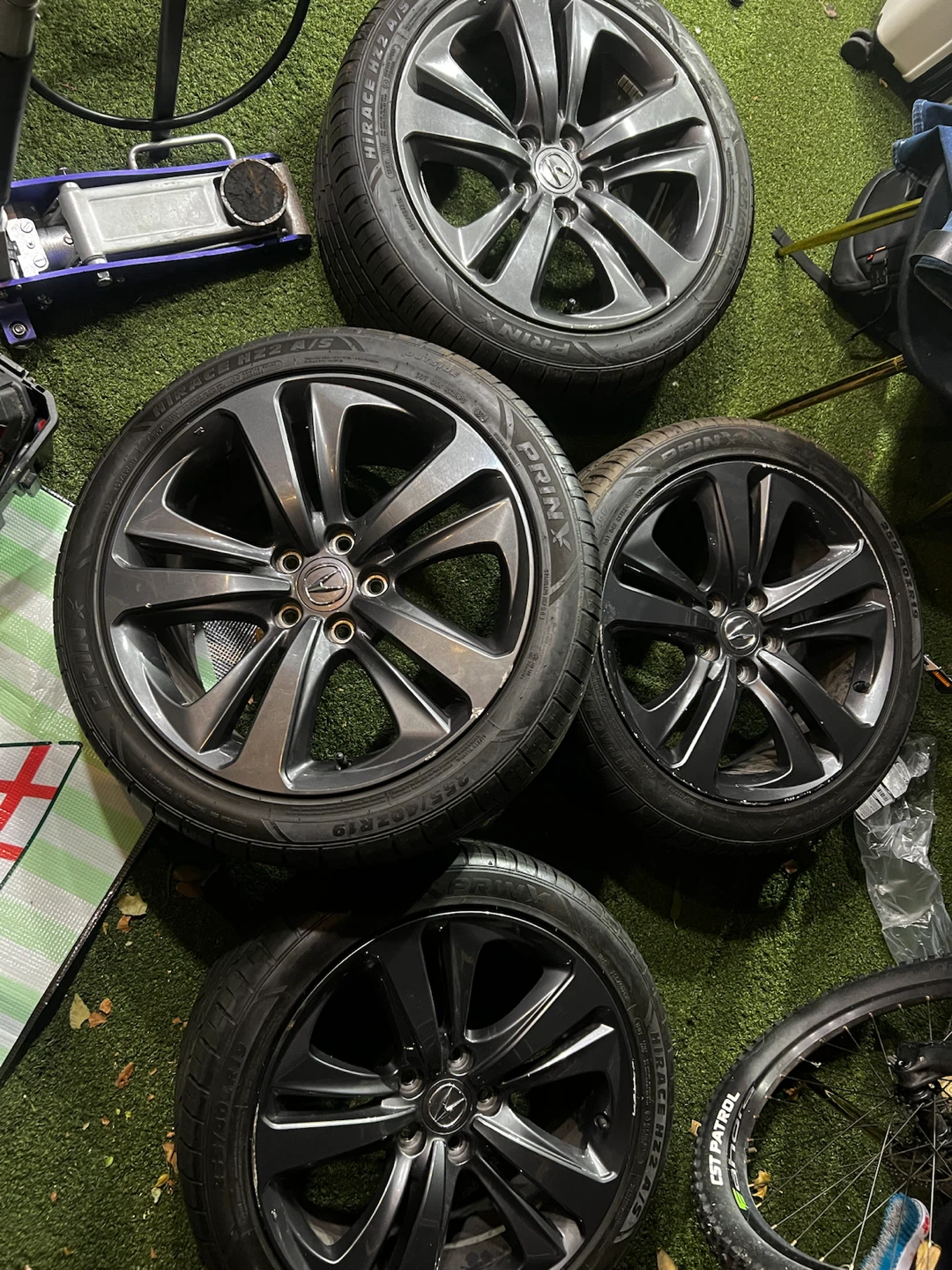Acura 19-inch Alloy Wheels with Prinx Tires - photo 2