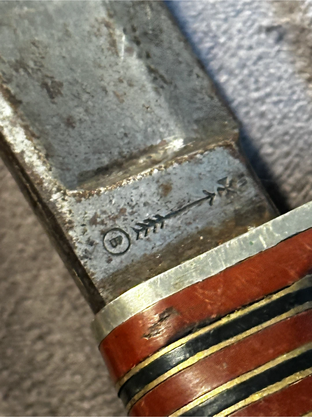 Vintage 1920s Wade & Butcher Boone Hunting Knife - photo 3