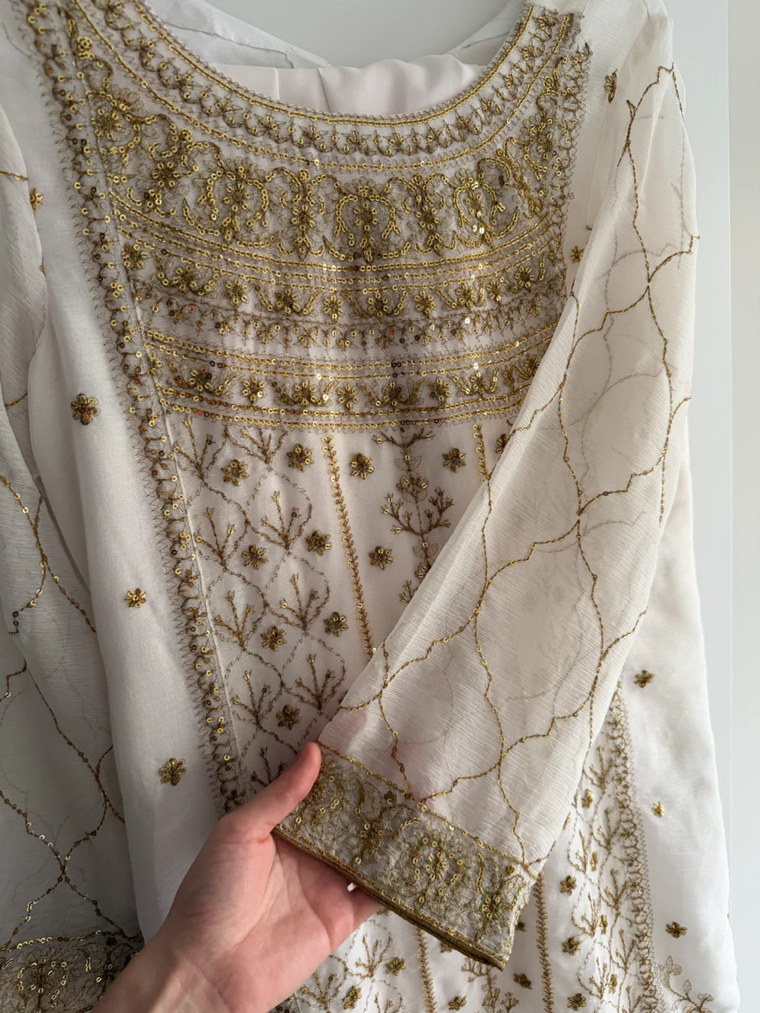 White and Gold Embroidered Three-Piece Suit - photo 3