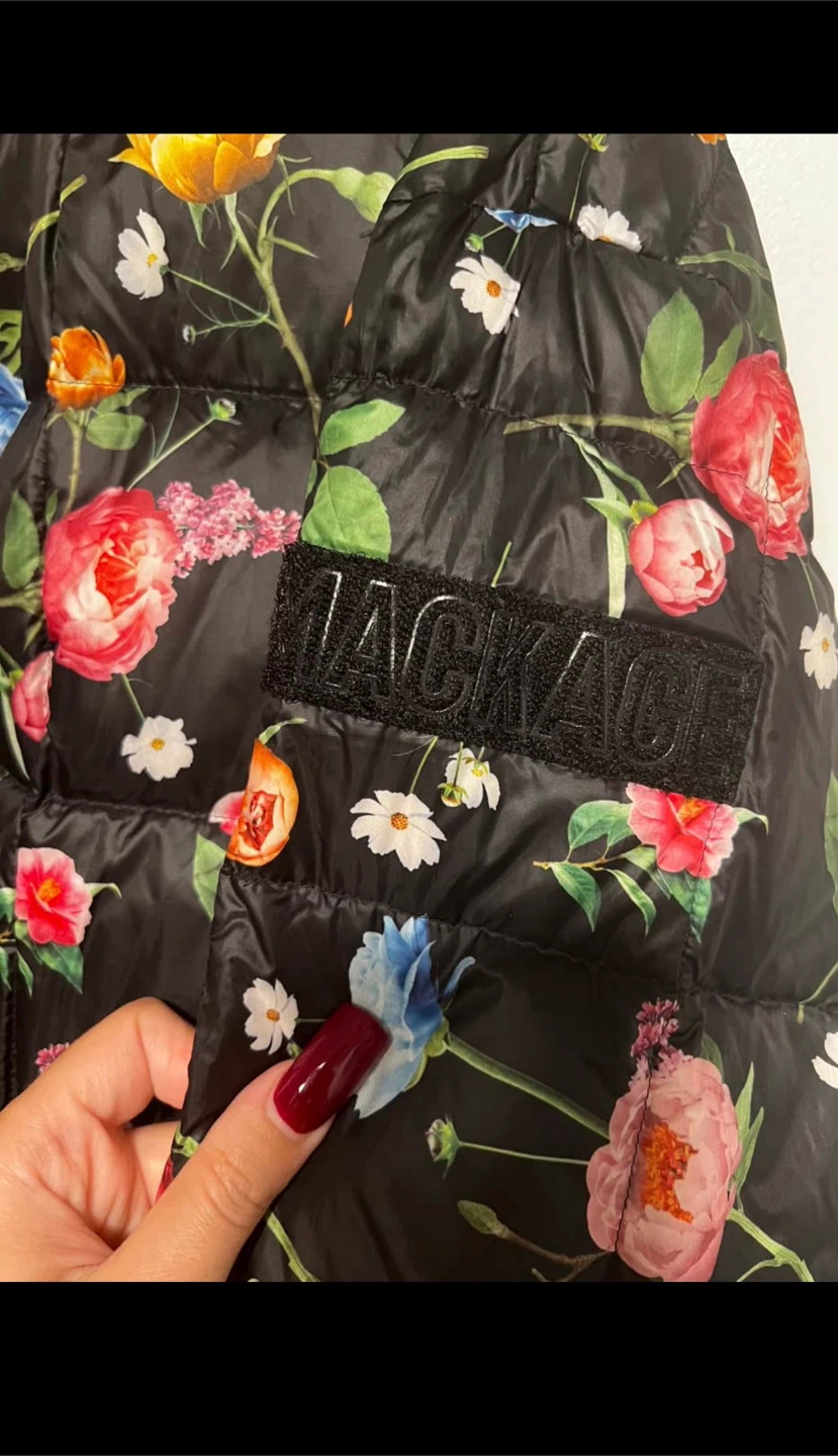 Mackage floral bomber jacket- size L - photo 2