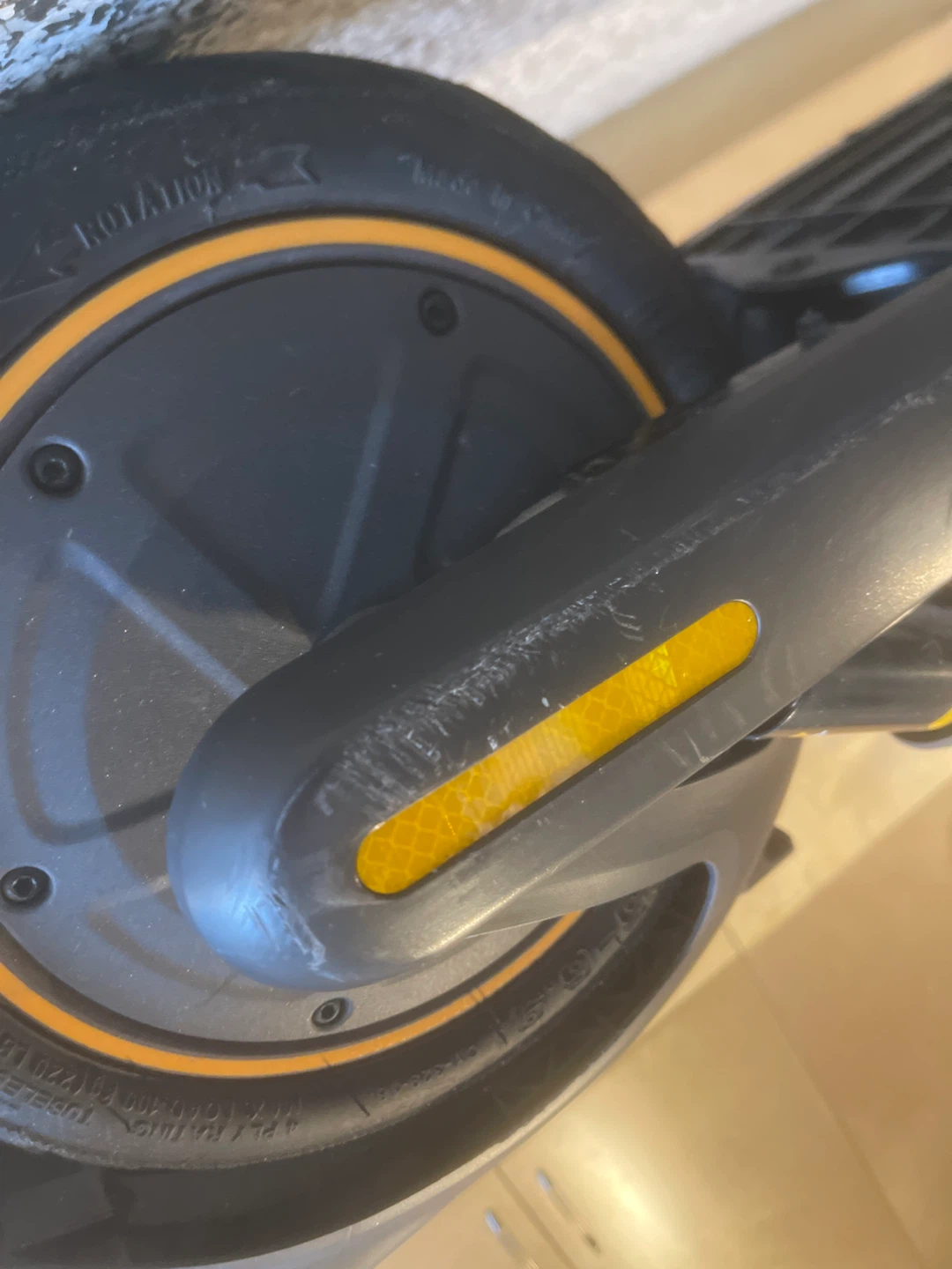 Segway Ninebot Max G2 (with LED light strips) - photo 4