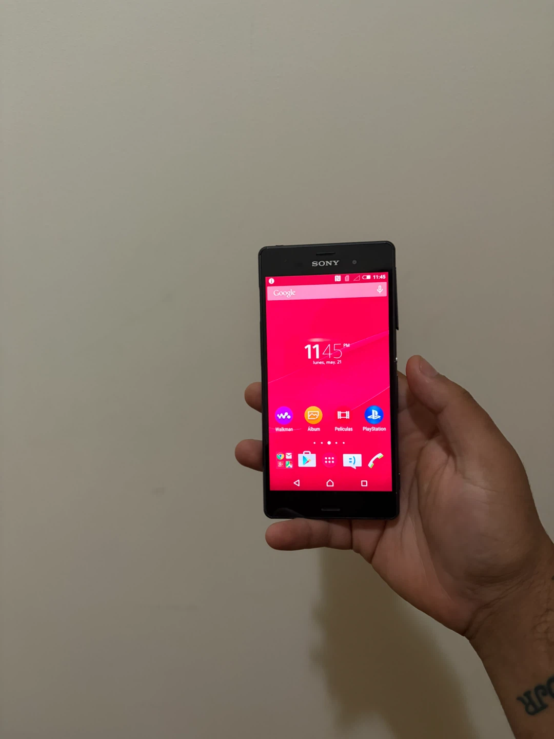 Sony Xperia Smartphone - photo 5