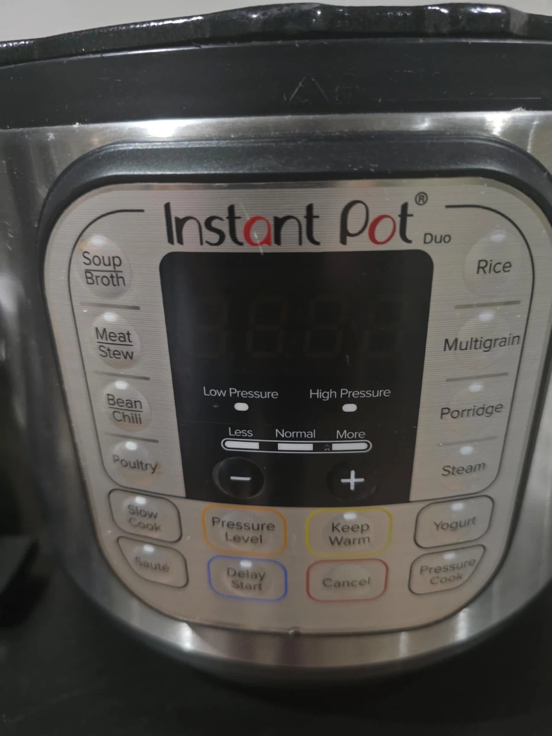 Instant Pot Duo Pressure Cooker