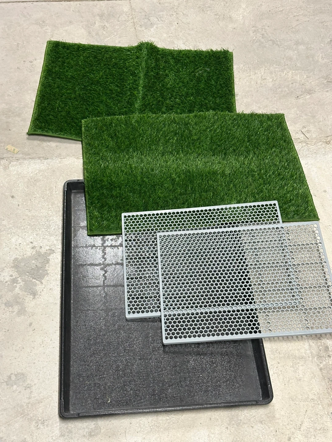 Indoor Pet Potty Training Tray with Artificial Grass - photo 4