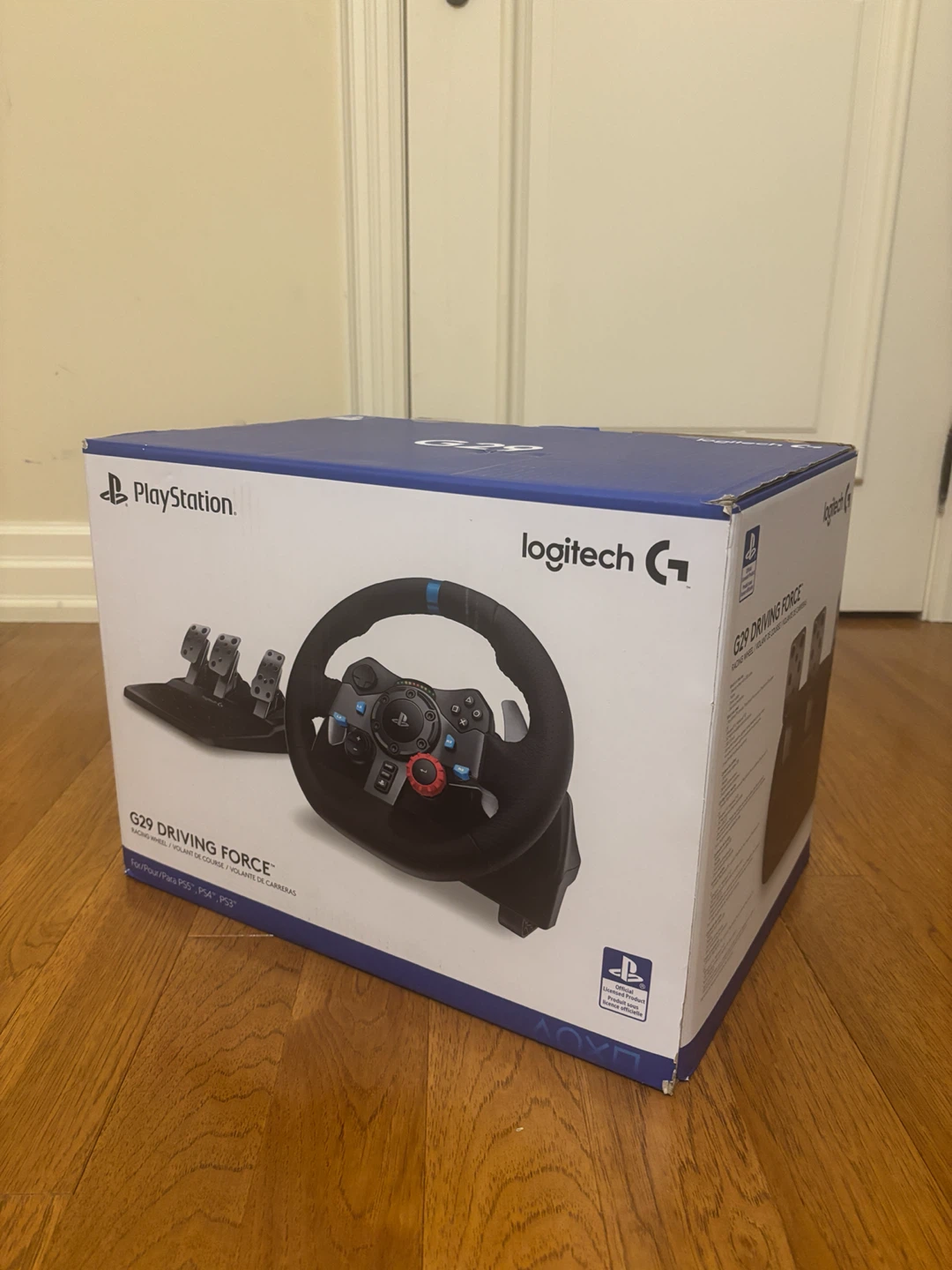 Logitech G29 Driving Force Racing Wheel
