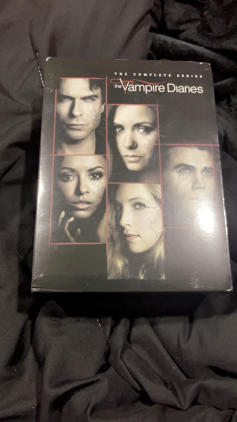 The Vampire Diaries: The Complete Series DVD