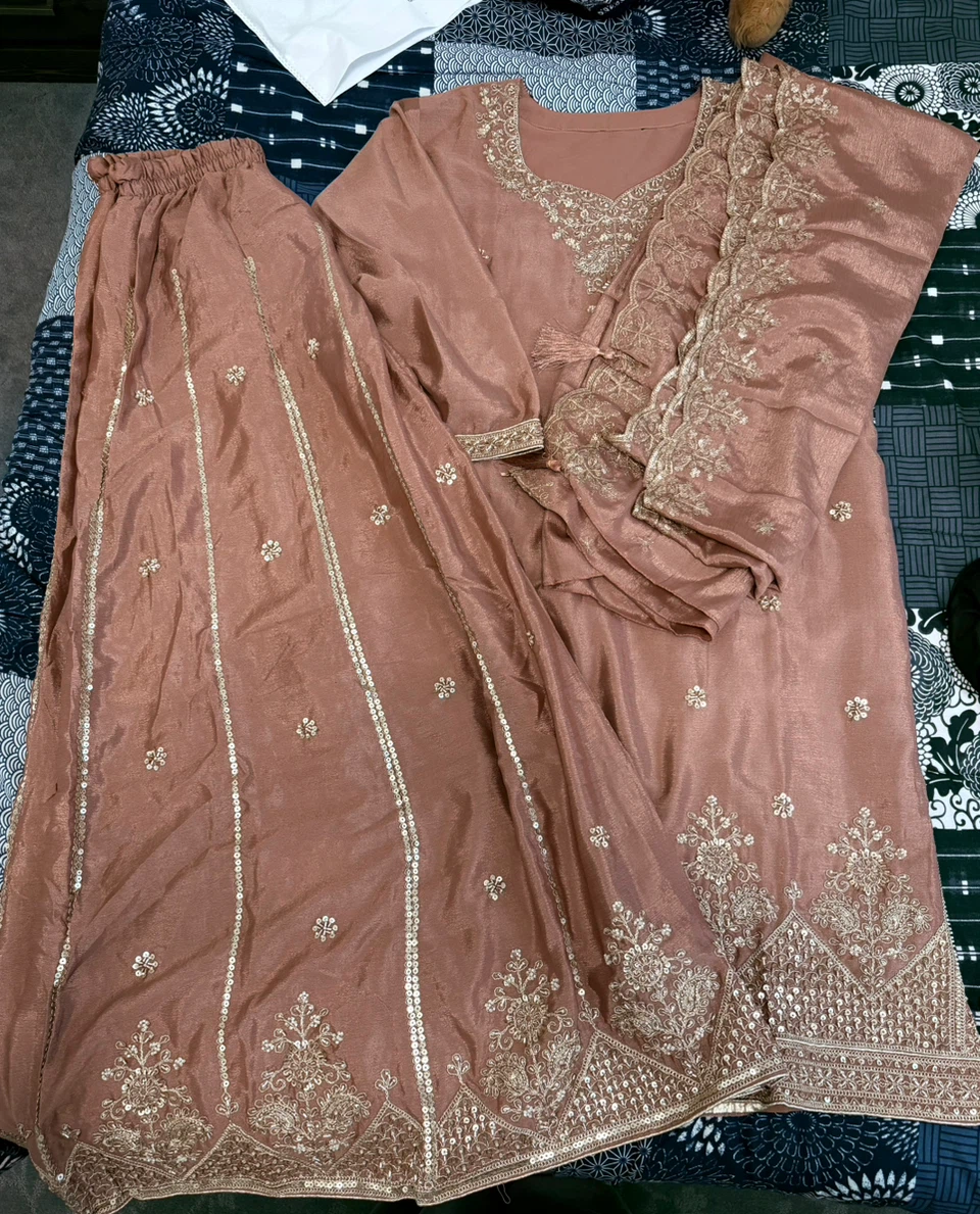 Women’s suit - photo 2